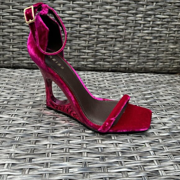 Reiss London Cora Pink Velvet Strappy Wedge Heels - Picture 2 of 5